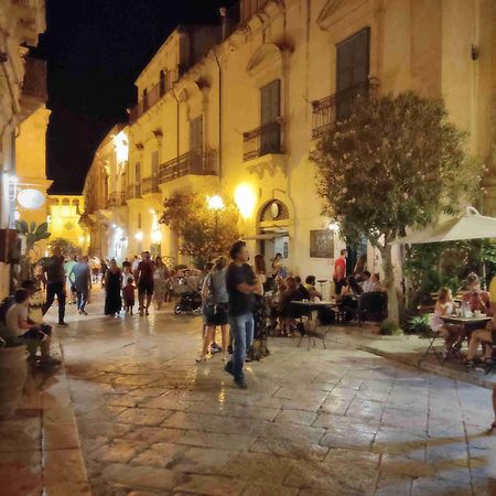 Casa Sicilia - Riviera Sicily Beach Guest House ドンナルカタ エクステリア 写真