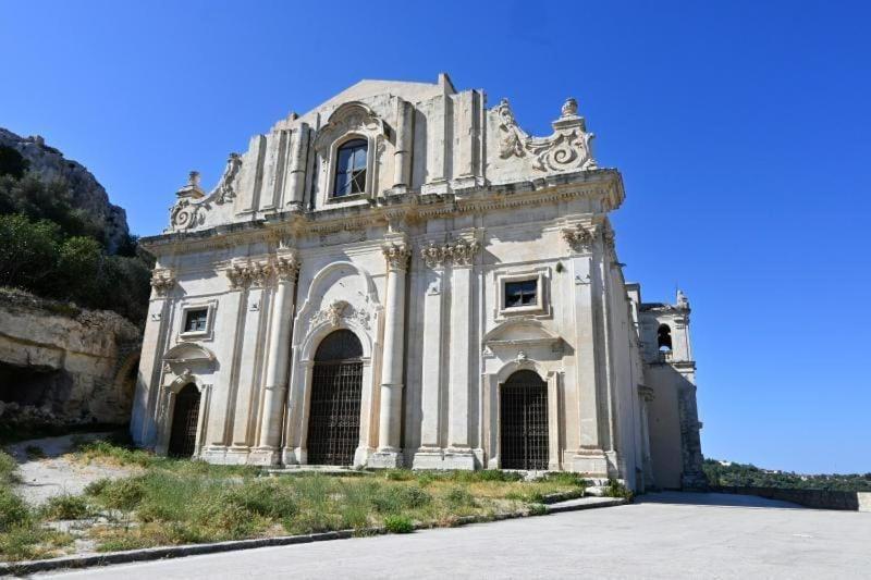 Casa Sicilia - Riviera Sicily Beach Guest House ドンナルカタ エクステリア 写真
